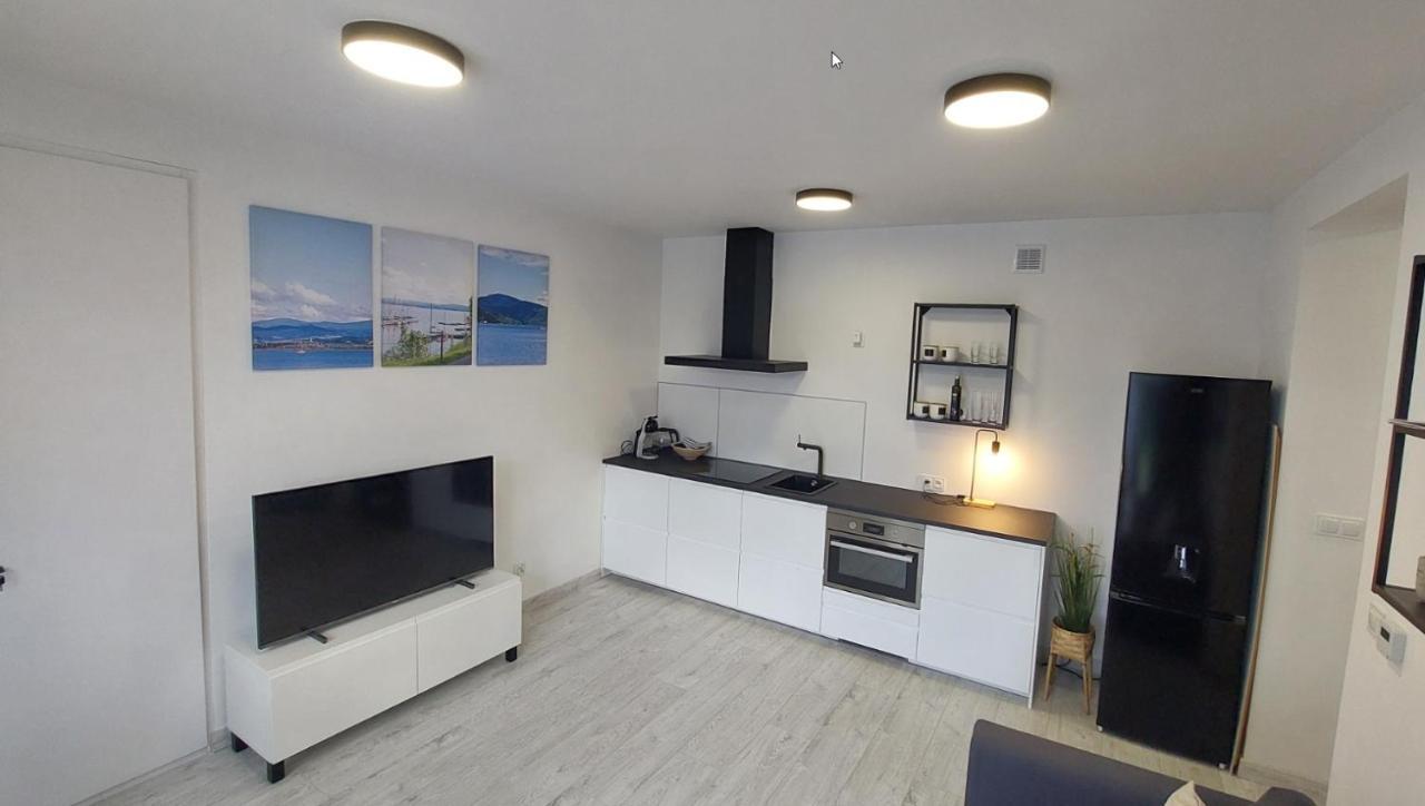 Laguna24 Jezioro Zywieckie Klimatyzowany Apartament 40 M2 Zarzecze  Екстер'єр фото